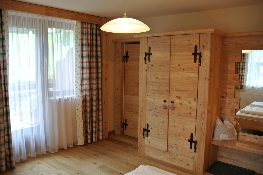 Pension Und Apartment Edelweiss Heiligenblut Dış mekan fotoğraf